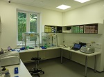Laboratory for the isolation of DNA and RNA